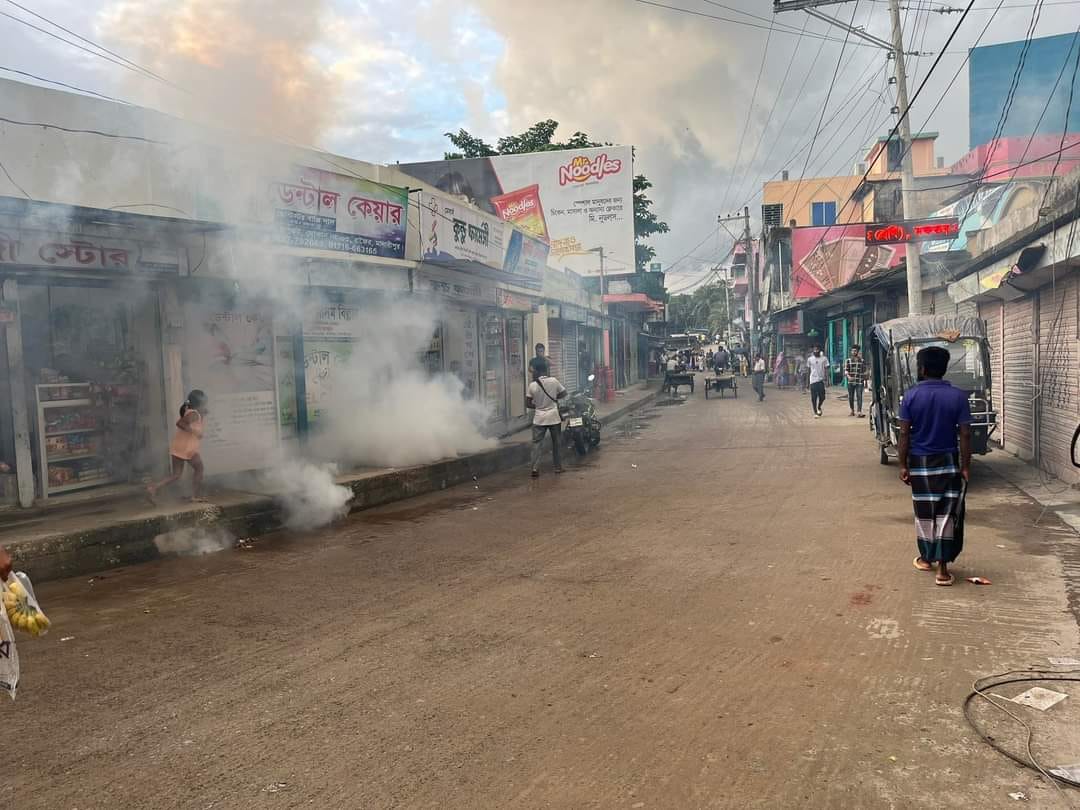 ডেঙ্গু ও মশাবাহিত বিভিন্ন রোগ নিয়ন্ত্রণে মশক নিধন ও পরিষ্কার পরিচ্ছতা অভিযান।